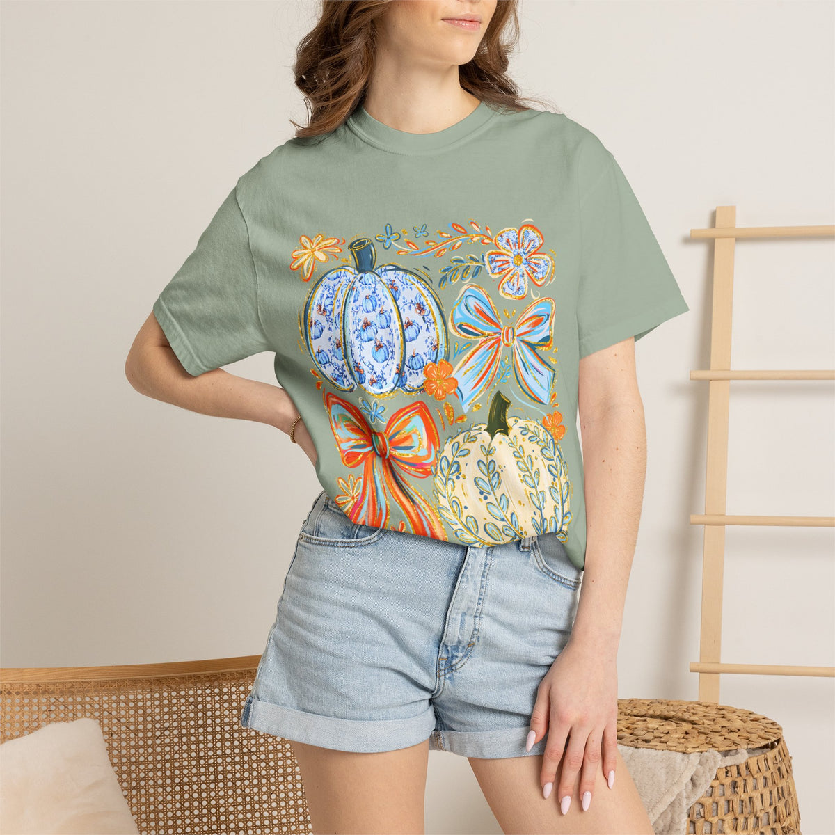 Pumpkin Bow T-Shirt — Floral Decorative Fall Pumpkins Tee
