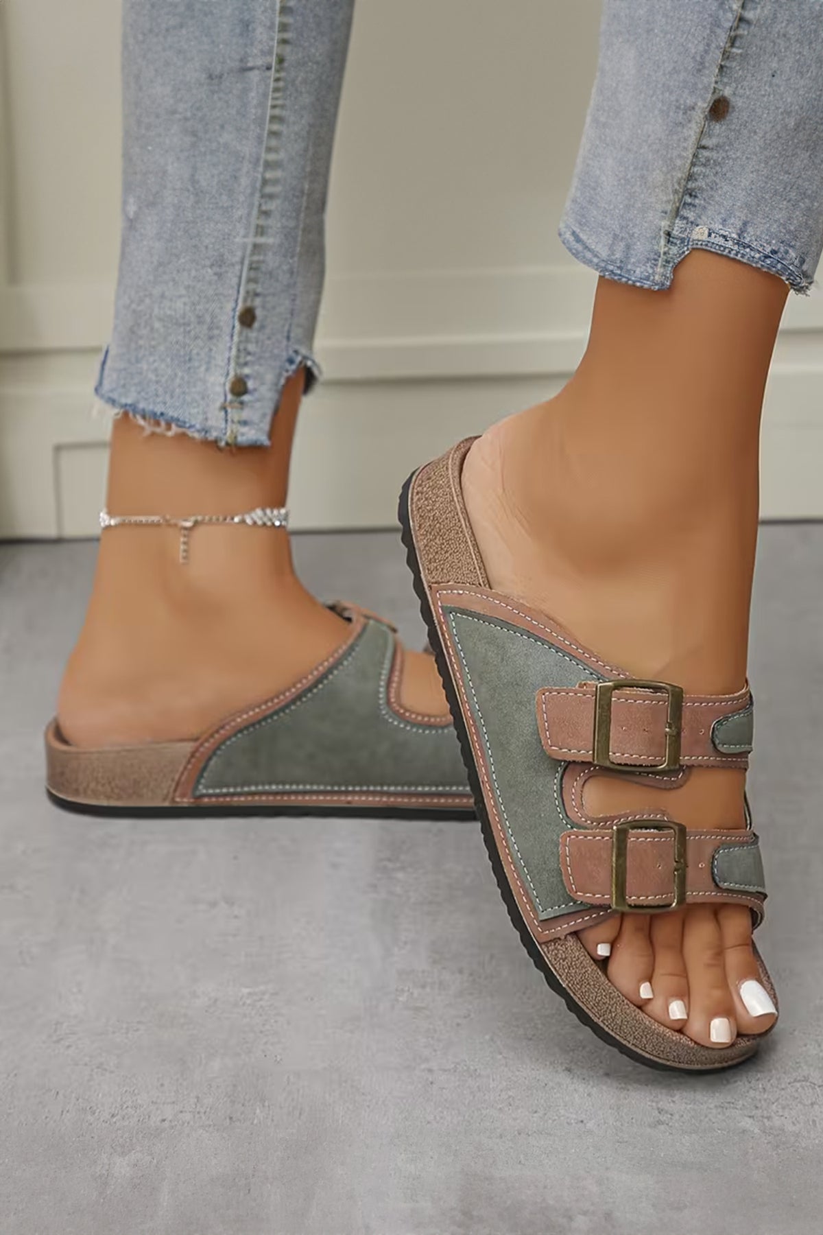 Beige Embroidered Trim Retro Buckle Faux Suede Slippers