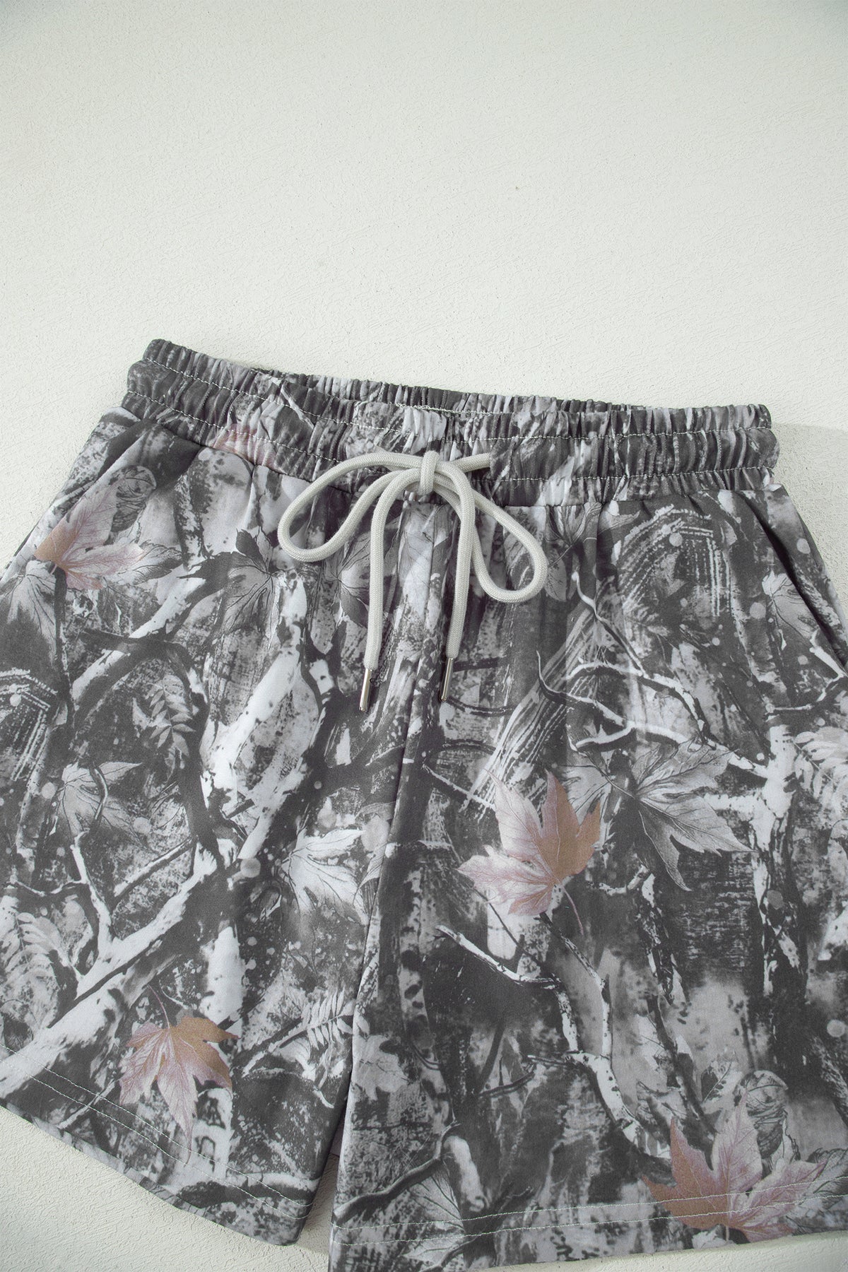 Gray Abstract Maple Leaf Printed Tie Elastic Waist Shorts