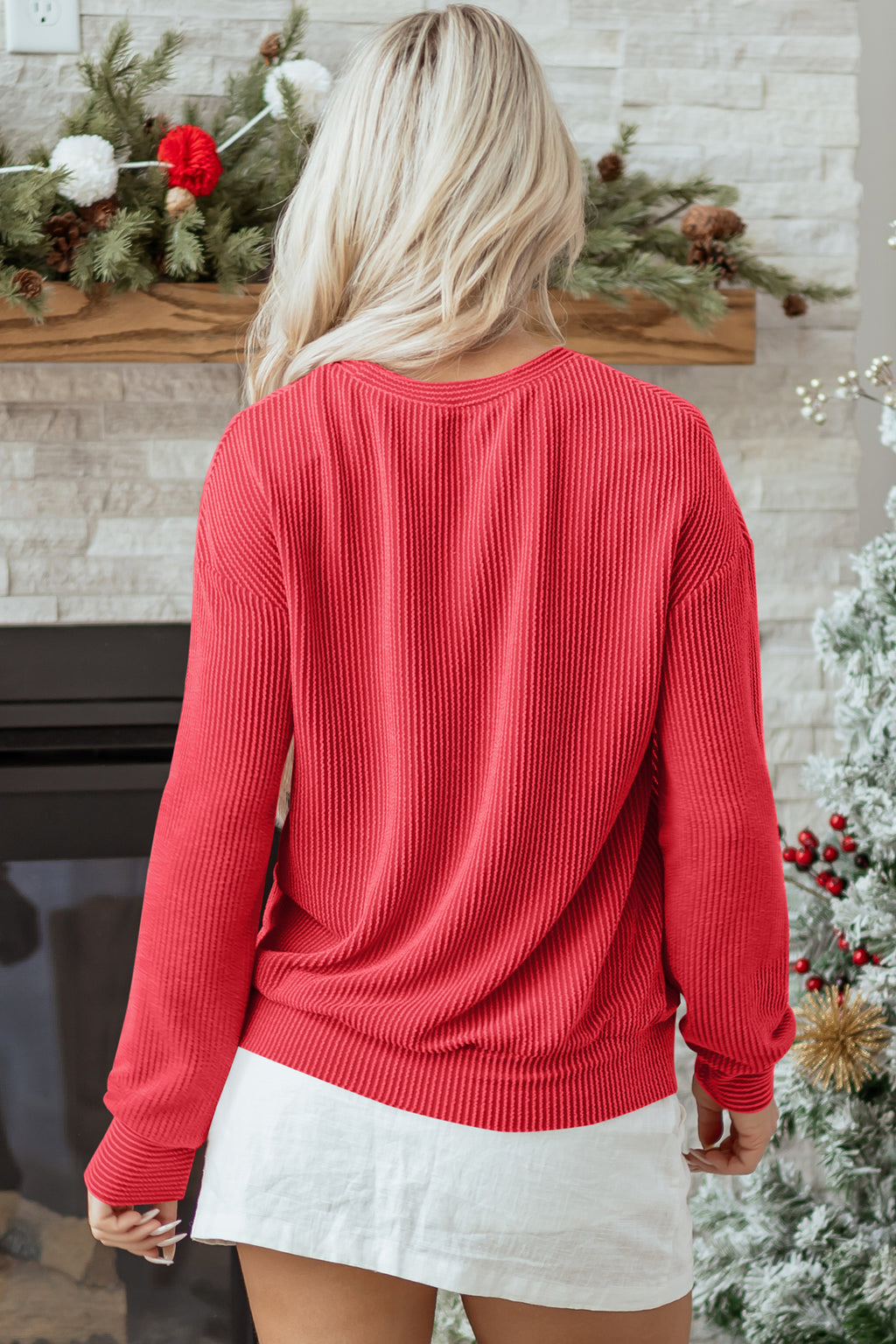 Evergreen Twisted Rib Outlined Merry Letter Graphic Loose Long Sleeve Top
