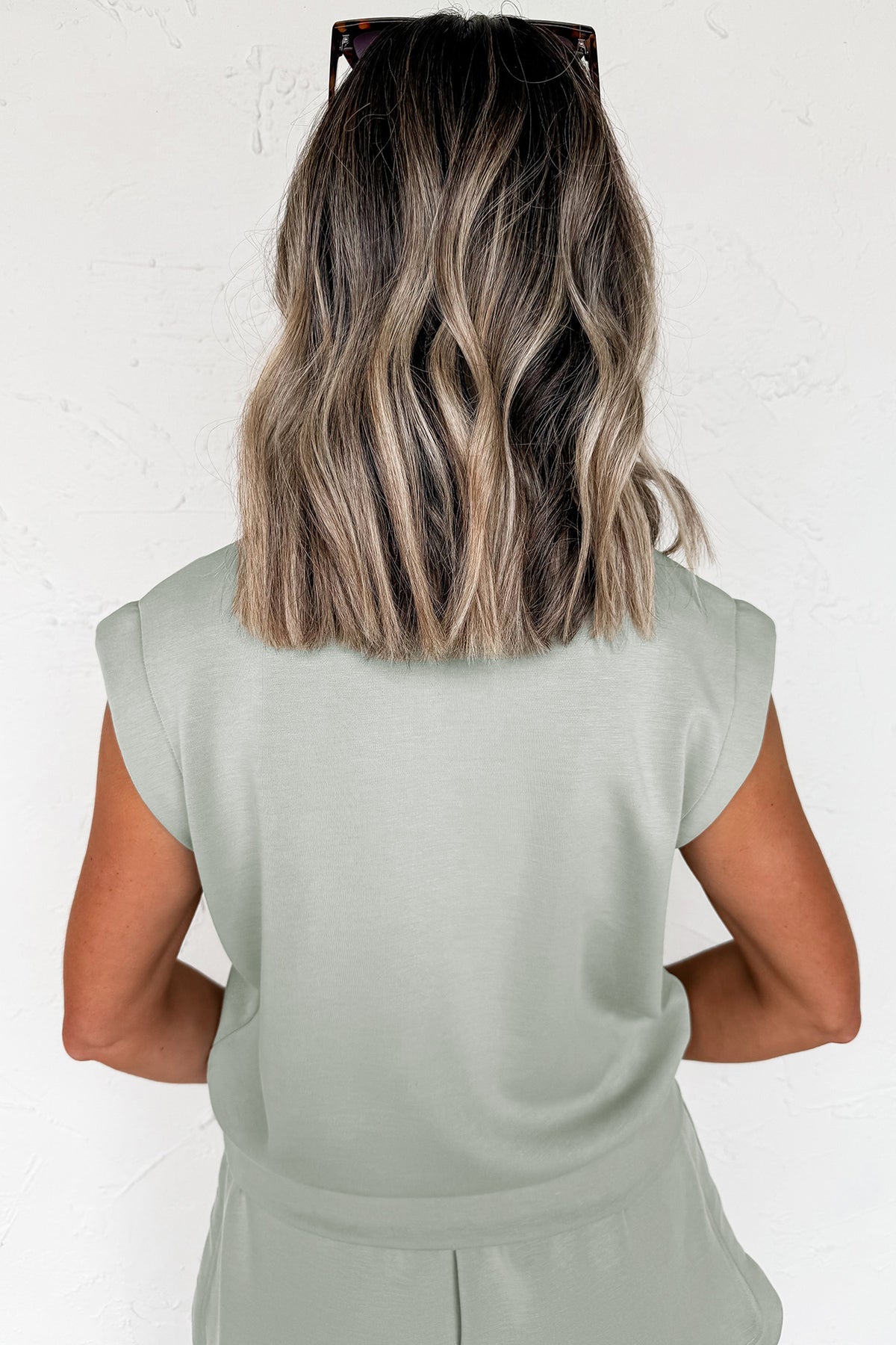 Smoke Green Quarter Zip Sleeveless Top Drawstring Shorts Casual 2pcs Outfit